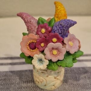 Jim Shore Mini Flower Bouquet 3.5" Heartwood Creek